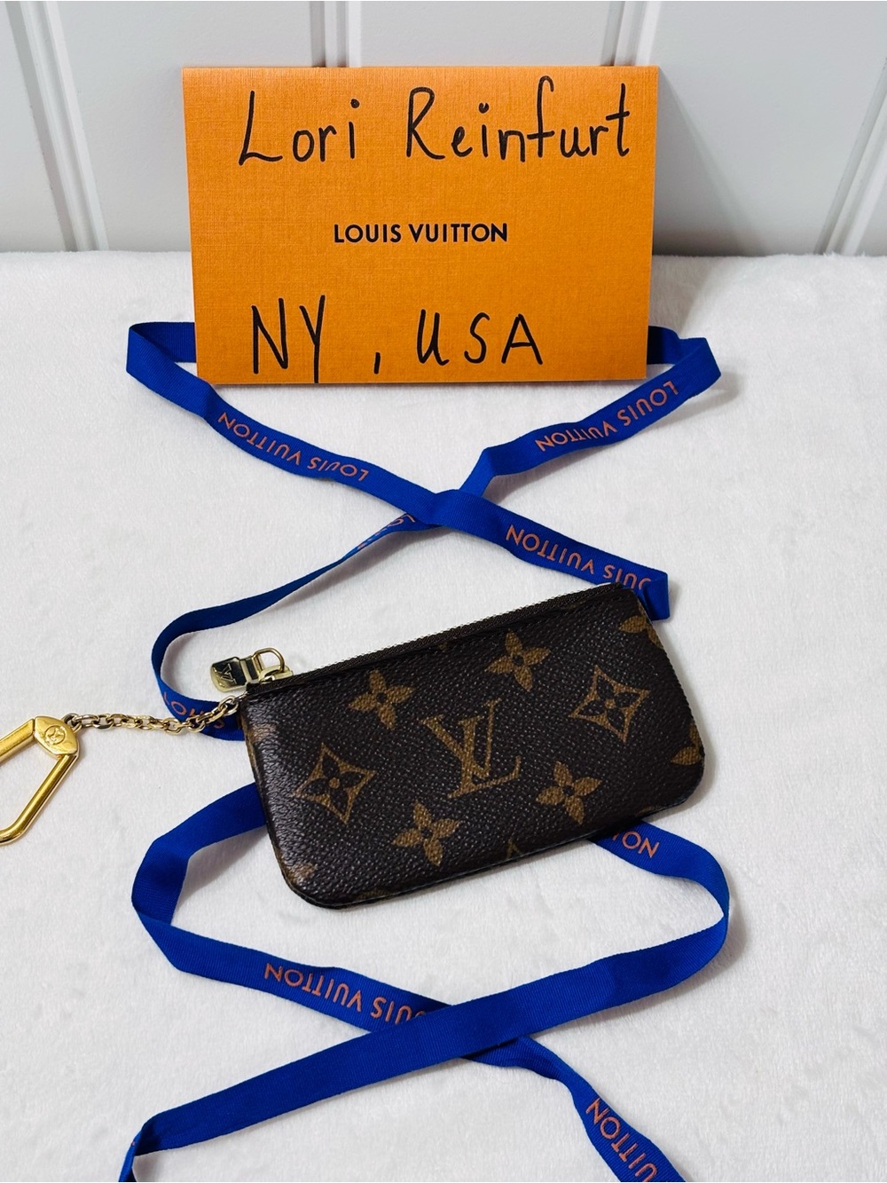 Louis Vuitton Monogram Key & Card Holder in Brown with Gold Hardware